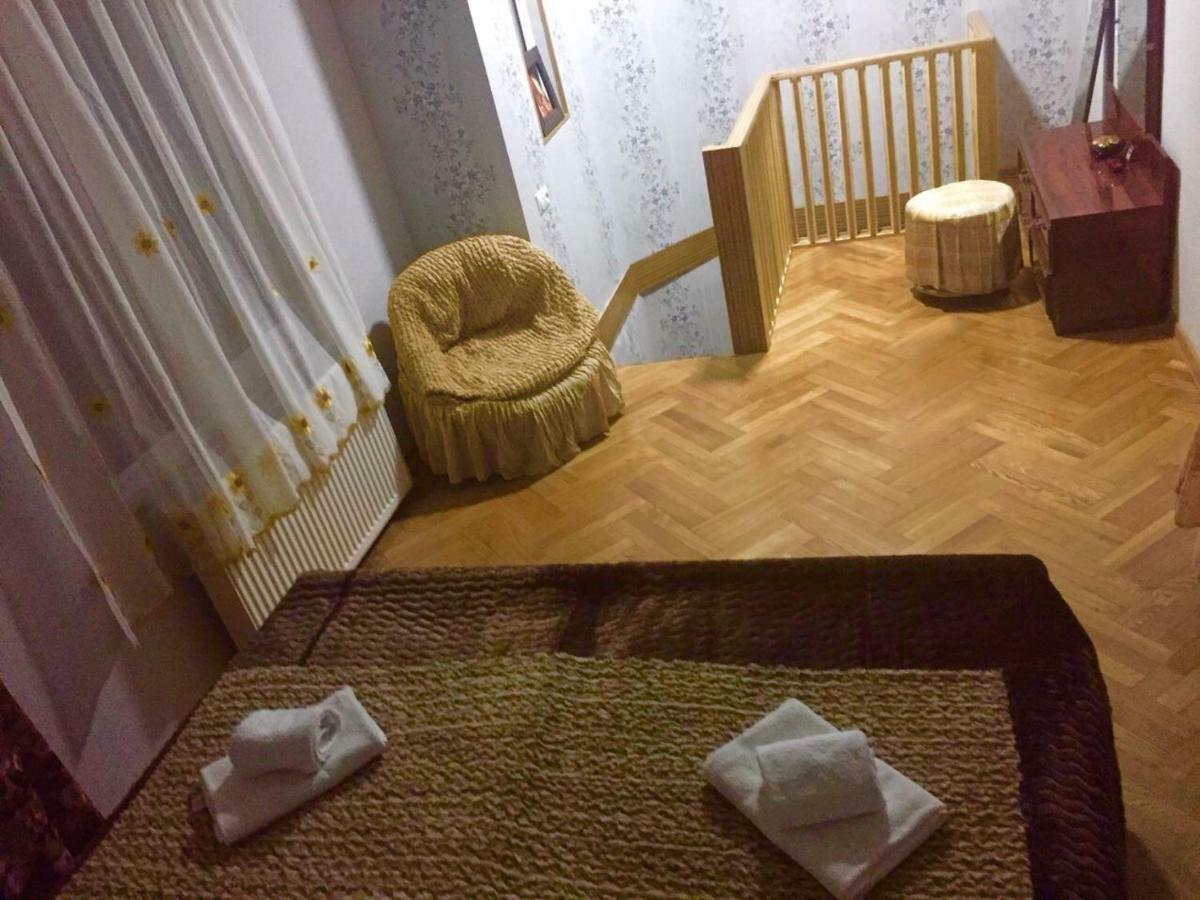 Guliko'S Apartment In Tbilisi Exterior photo